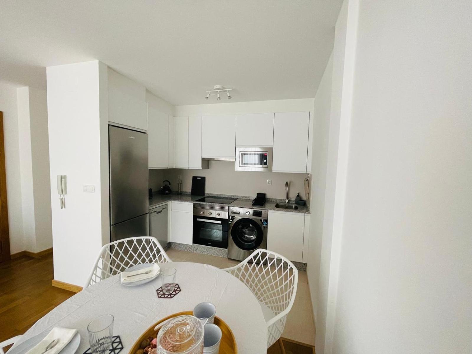 Apartamento Beirada 1 En Porto De Portocubelo Con Parking Lira  Exteriér fotografie